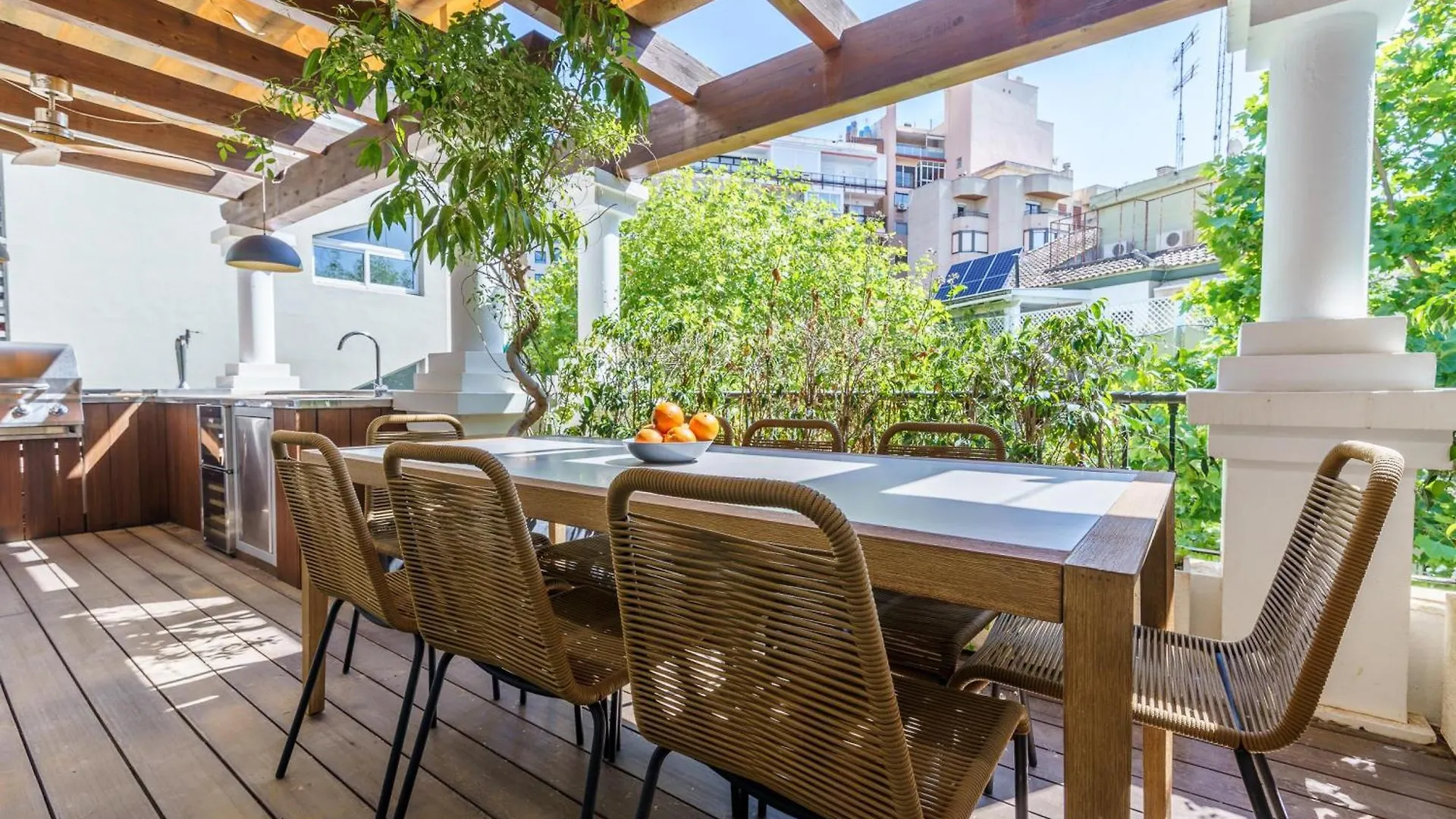 Duplex Marbella Concordia Close To Beach - Happy Rentals بيت للعطل